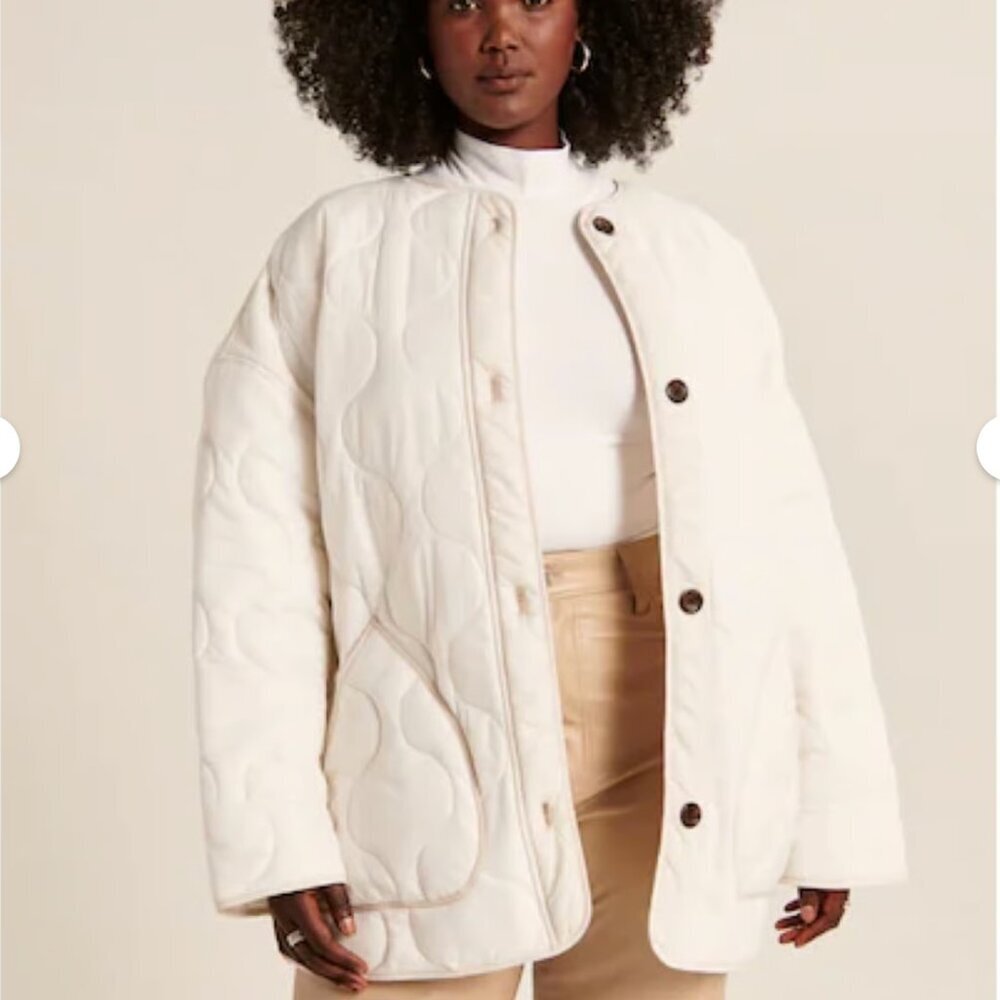 Abercrombie & Fitch Quilted Water Resistant Oversized Button Down Liner Jacket L